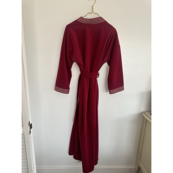 Vintage Charisma Old Hollywood Cranberry Velour Full Robe W/ Tie Cigar Robe Hef - Picture 6 of 6